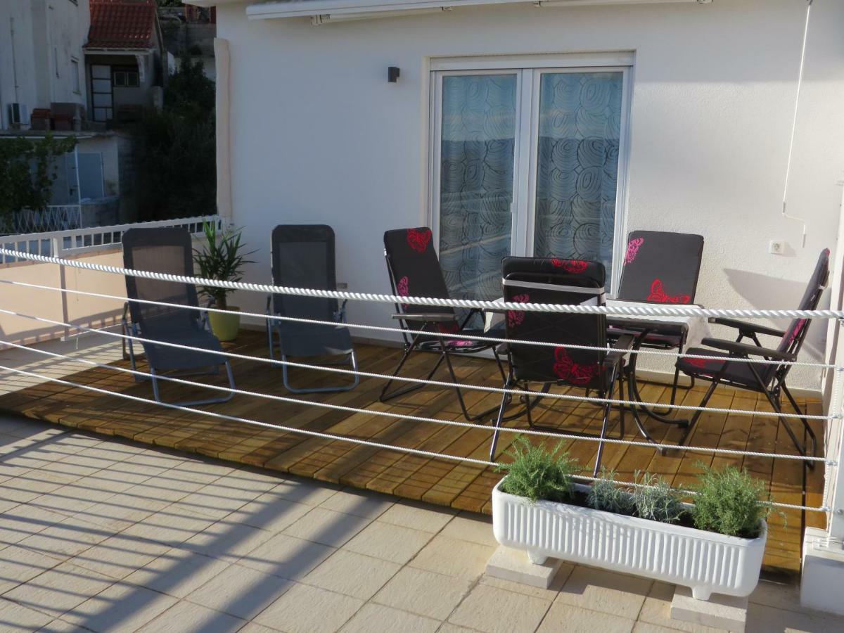 Apartmani Raos Dugi Rat Εξωτερικό φωτογραφία